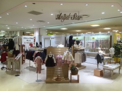モザイクモール港北店4階
